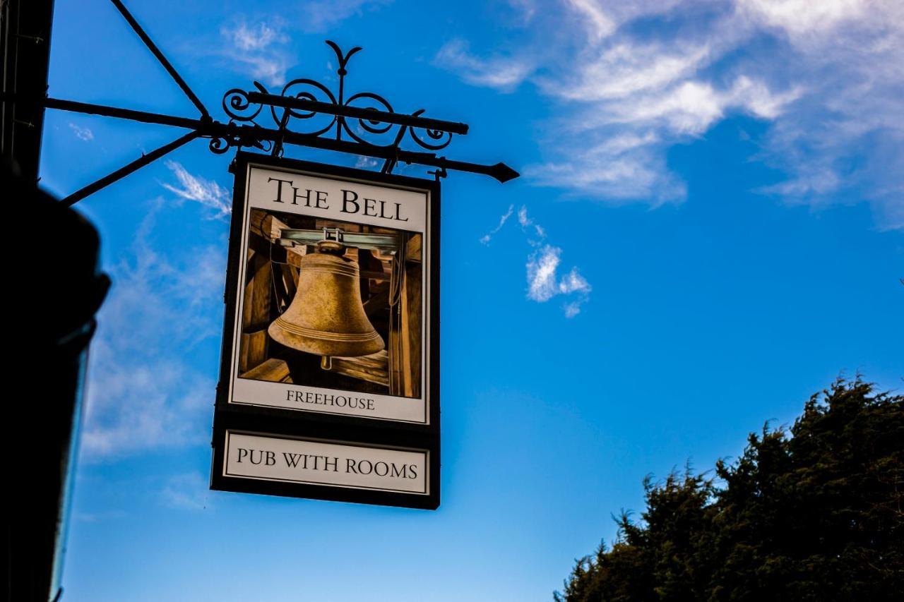 The Bell - Brunning And Price Hotell Alderminster Exteriör bild