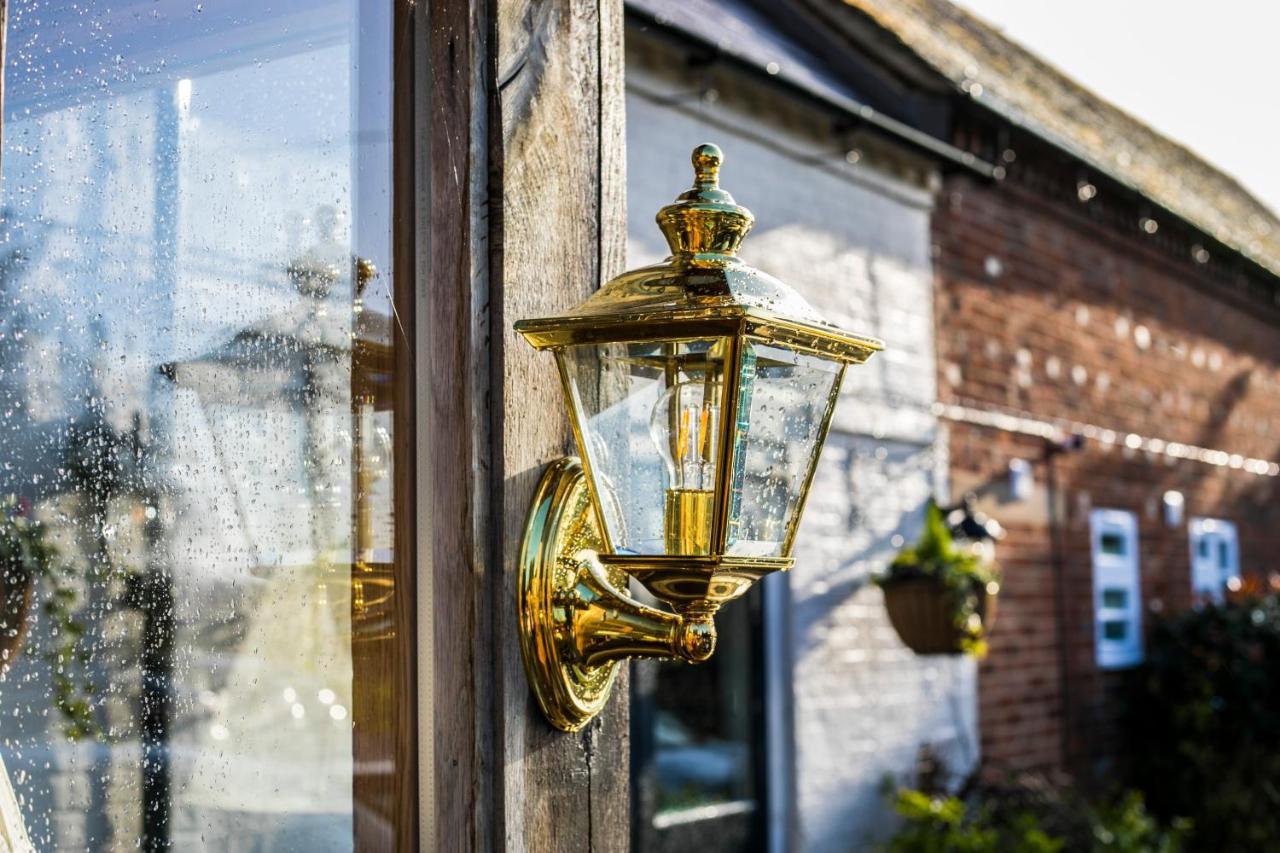 The Bell - Brunning And Price Hotell Alderminster Exteriör bild